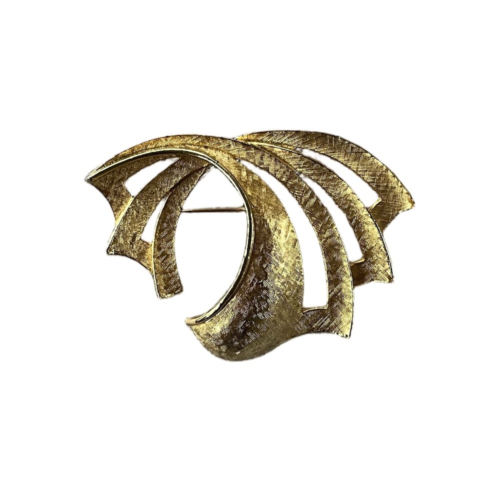Vintage ART Signed Gold-Tone Brooch – Abstract Swirl Design